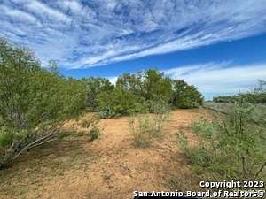 5.03 Acres of Agricultural Land for Sale in Jourdanton, Texas