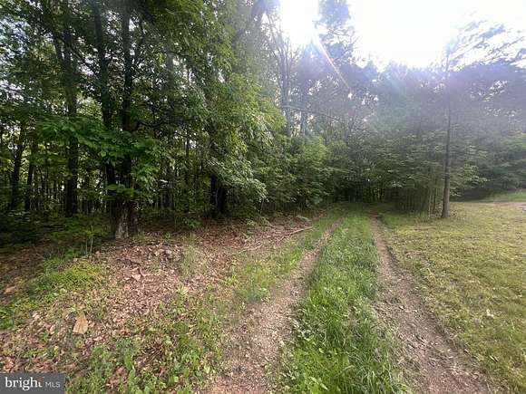 10 Acres of Residential Land for Sale in Hancock, Maryland