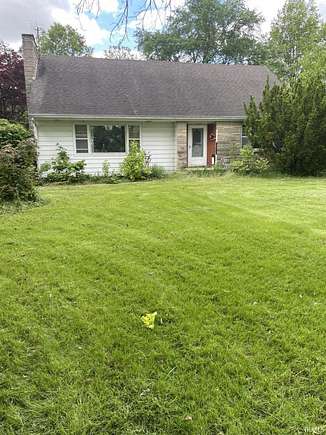 Residential Land with Home for Auction in Fort Wayne, Indiana