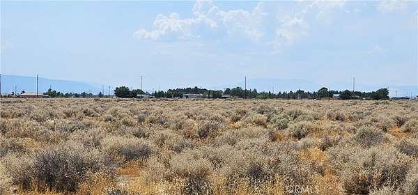 2.5 Acres of Residential Land for Sale in Rosamond, California