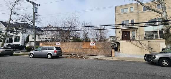 0.126 Acres of Residential Land for Sale in Brooklyn, New York