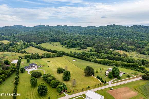 5 Acres of Residential Land for Sale in Greenback, Tennessee