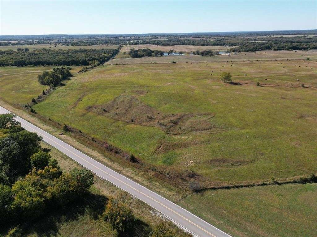 5 Acres of Land for Sale in Okemah, Oklahoma