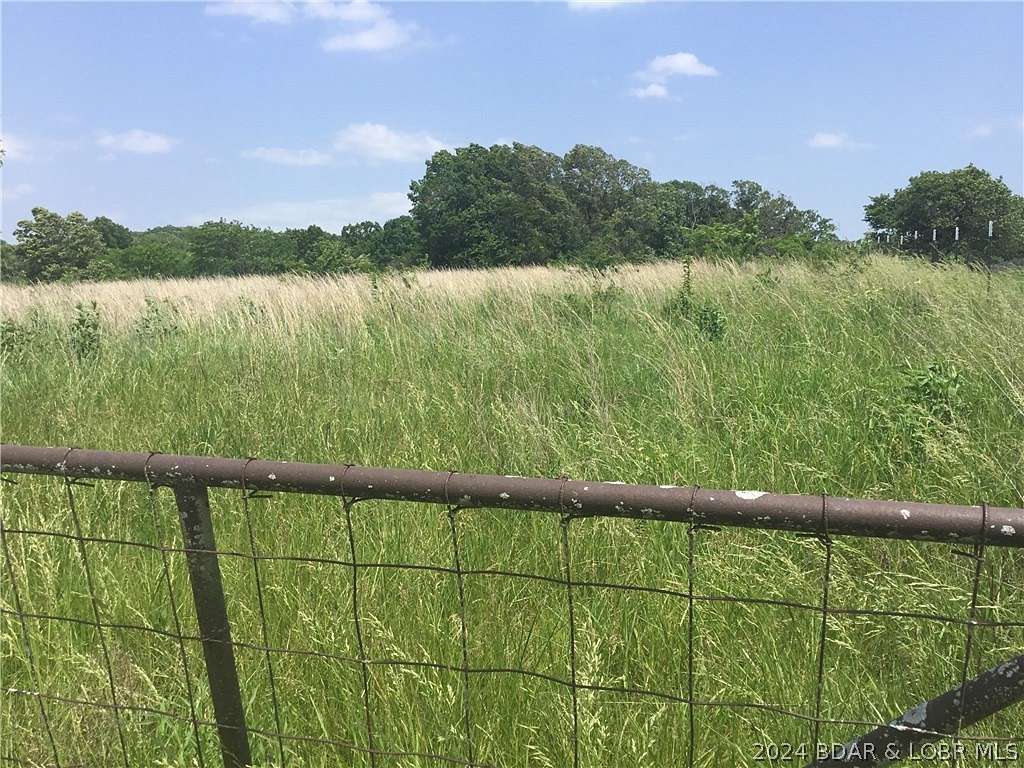22.5 Acres of Agricultural Land for Sale in Barnett, Missouri