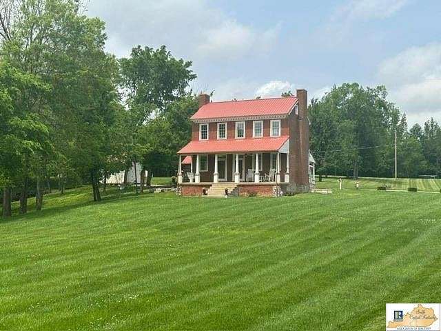 8 Acres of Residential Land with Home for Sale in Greensburg, Kentucky