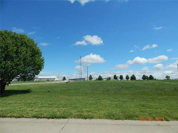 0.87 Acres of Commercial Land for Sale in Waterloo, Illinois