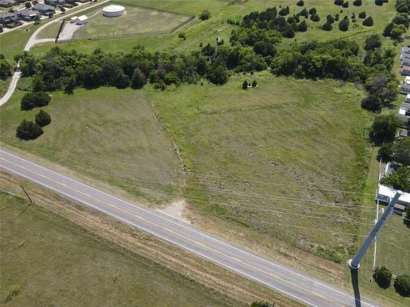6 Acres of Commercial Land for Sale in Royse City, Texas