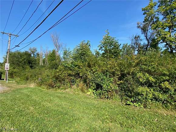 0.92 Acres of Residential Land for Sale in Brecksville, Ohio