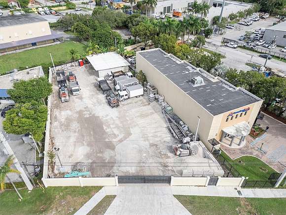 0.41 Acres of Commercial Land for Sale in Hialeah Gardens, Florida