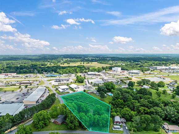 2.2 Acres of Commercial Land for Sale in Guntersville, Alabama