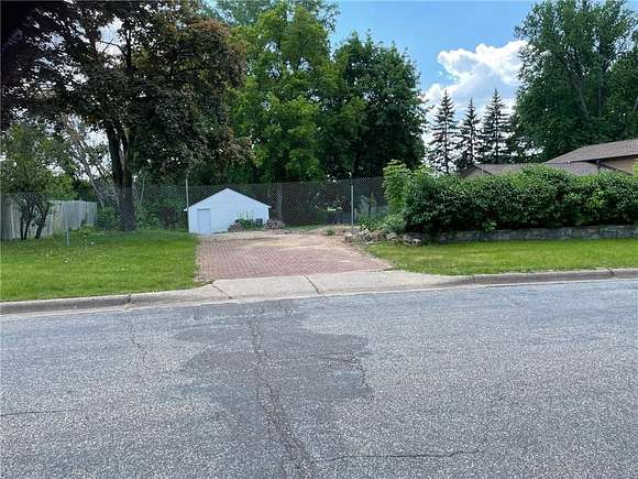 0.229 Acres of Residential Land for Sale in North St. Paul, Minnesota