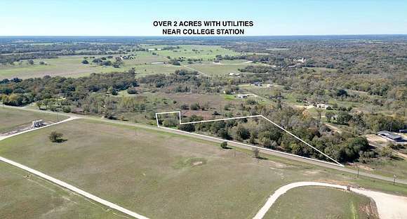 2.9 Acres of Residential Land for Sale in Snook, Texas
