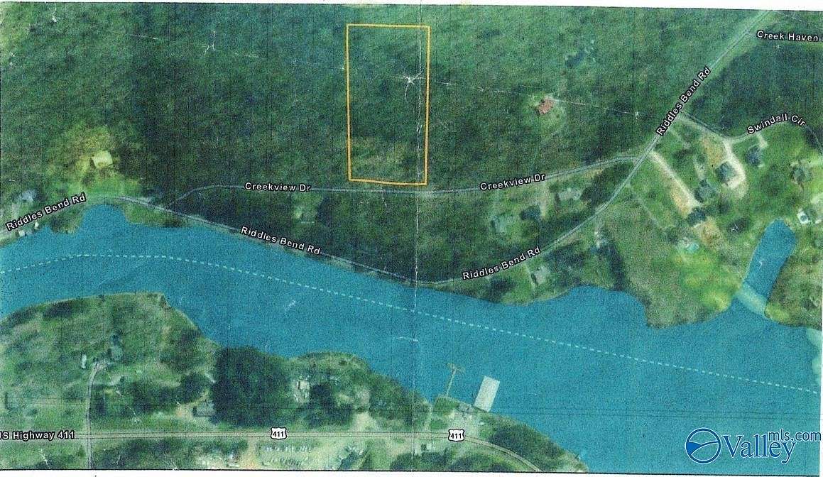 4 Acres of Residential Land for Sale in Rainbow City, Alabama