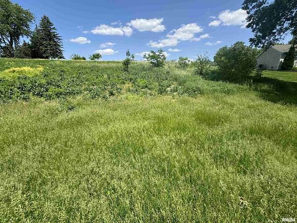 0.45 Acres of Residential Land for Sale in Clinton, Iowa