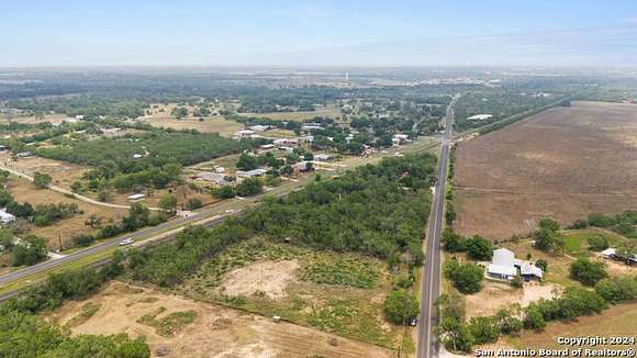 2 Acres of Residential Land for Sale in Atascosa, Texas