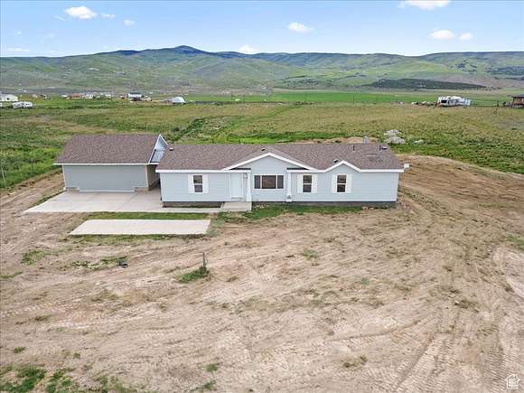 4 Acres of Residential Land with Home for Sale in Indianola, Utah