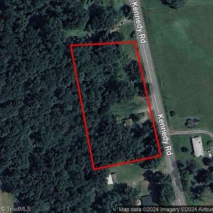 1.83 Acres of Mixed-Use Land for Sale in Thomasville, North Carolina