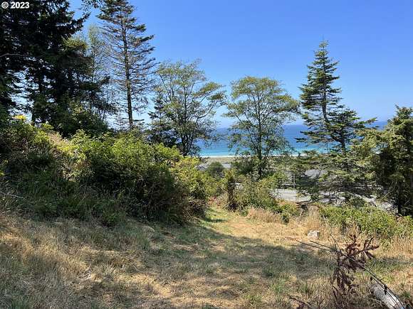 3.8 Acres of Residential Land for Sale in Gold Beach, Oregon