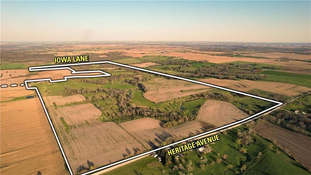 Recreational Land & Farm for Auction in Earlham, Iowa