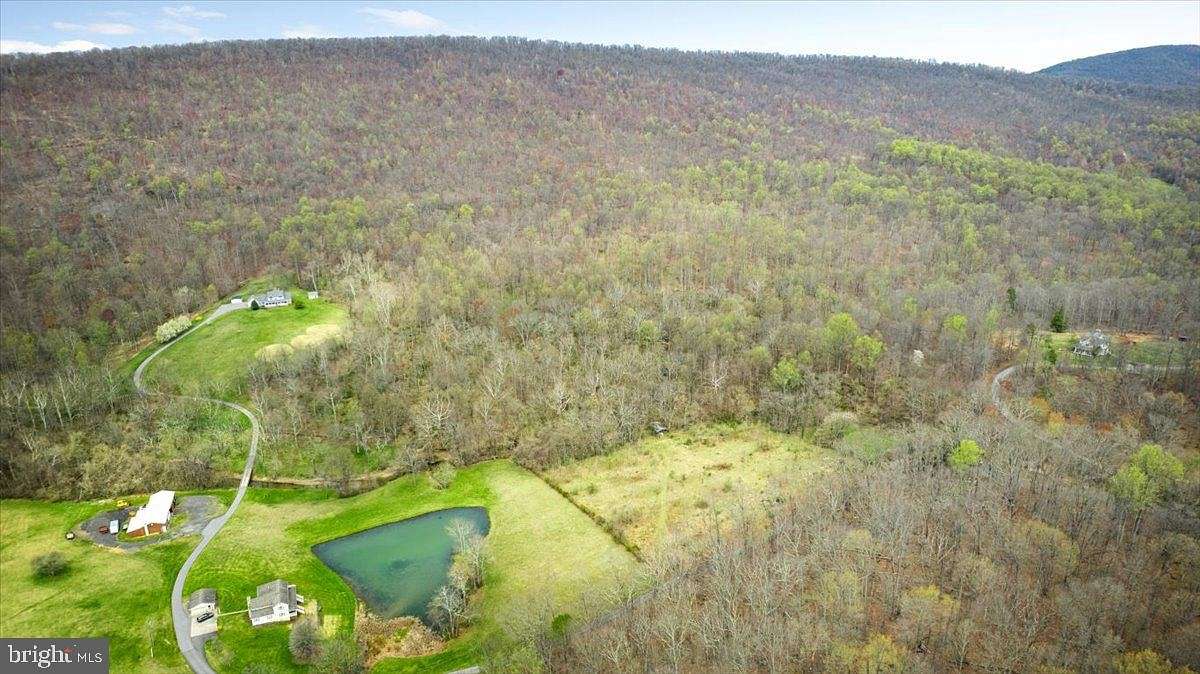 15 Acres of Land for Sale in Hillsboro, Virginia