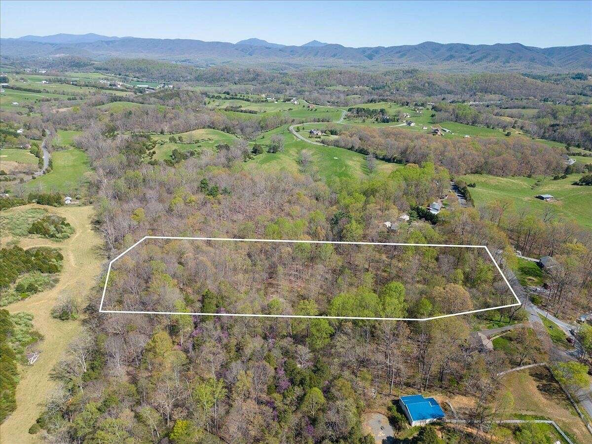 4.7 Acres of Residential Land for Sale in Buchanan, Virginia