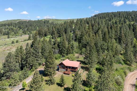 6.8 Acres of Residential Land with Home for Sale in Plummer, Idaho