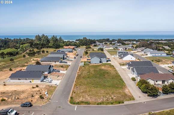 0.13 Acres of Residential Land for Sale in Bandon, Oregon