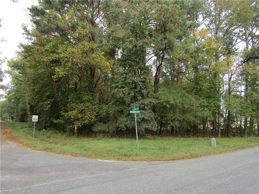 0.39 Acres of Land for Sale in Kilmarnock, Virginia