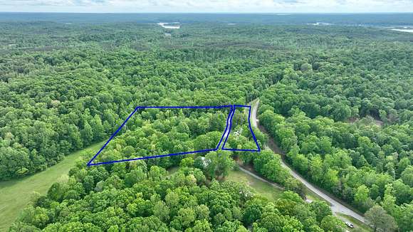 Residential Land with Home for Auction in Cadiz, Kentucky