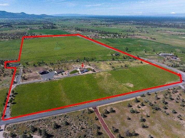 94.7 Acres of Agricultural Land with Home for Sale in Powell Butte, Oregon