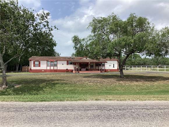 2.33 Acres of Residential Land with Home for Sale in Alice, Texas
