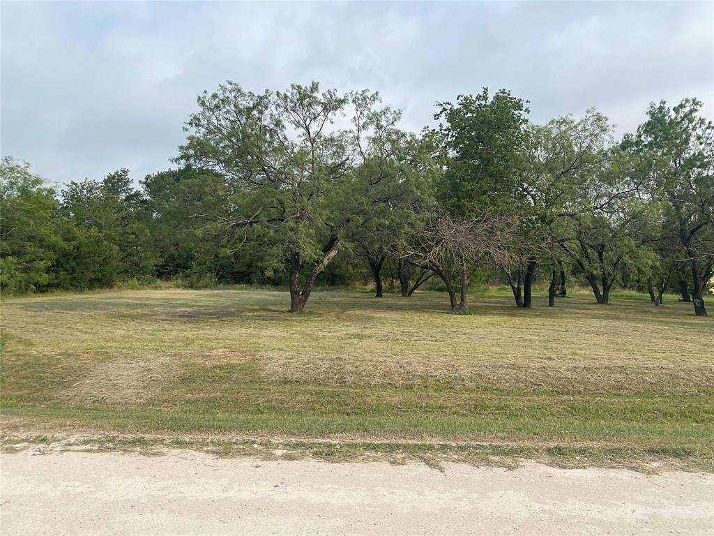1 Acre of Residential Land for Sale in Mount Calm, Texas
