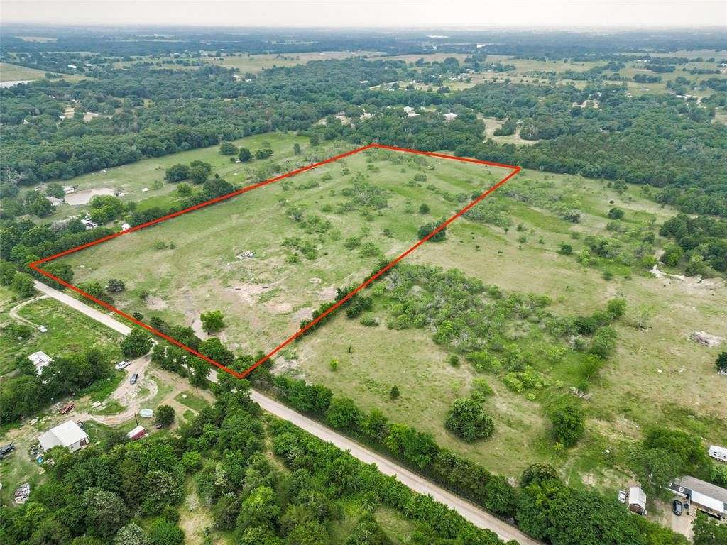 15 Acres of Land for Sale in Mabank, Texas