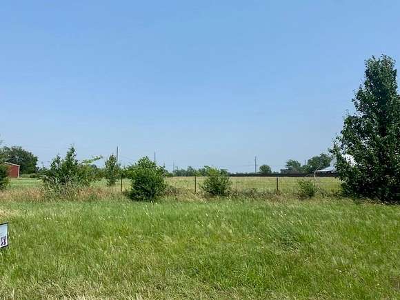 1 Acres of Land for Sale in Sulphur Springs, Texas