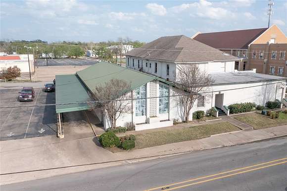 0.77 Acres of Commercial Land for Sale in Sulphur Springs, Texas