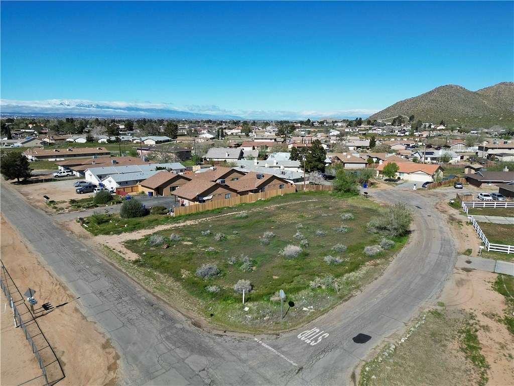 0.417 Acres of Residential Land for Sale in Apple Valley, California