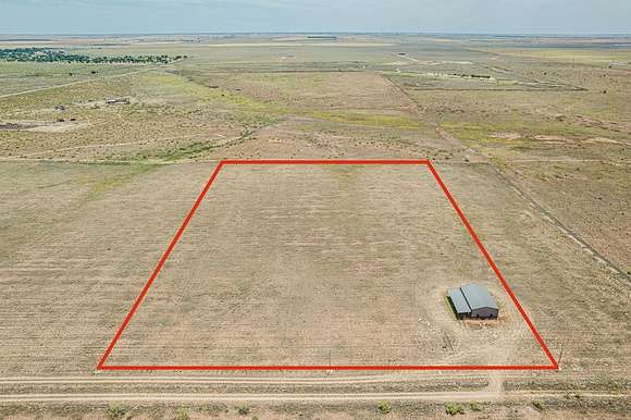 11 Acres of Improved Land for Sale in Seminole, Texas