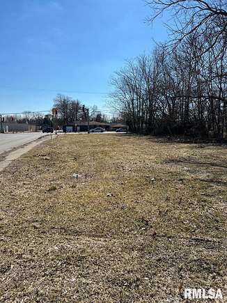 0.21 Acres of Mixed-Use Land for Sale in Springfield, Illinois