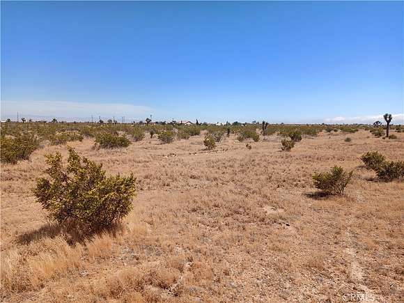 2.27 Acres of Land for Sale in Phelan, California