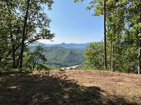 3.45 Acres of Residential Land for Sale in Bryson City, North Carolina