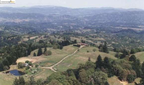 94 Acres of Agricultural Land with Home for Sale in Ukiah, California