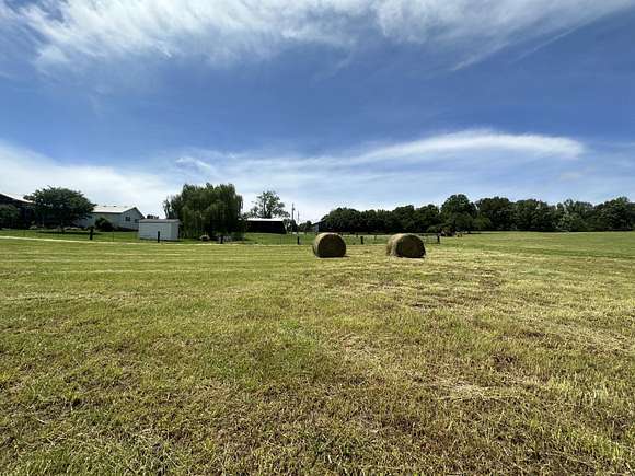 1.29 Acres of Residential Land for Sale in Monticello, Kentucky