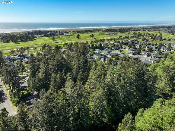 0.89 Acres of Residential Land for Sale in Gearhart, Oregon