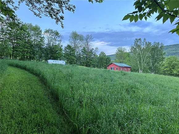 4.4 Acres of Residential Land for Sale in Middletown Town, New York