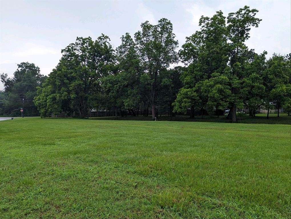 3.53 Acres of Residential Land for Sale in Fairfield, Texas
