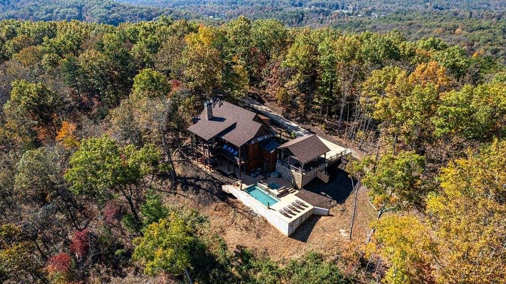2.7 Acres of Residential Land with Home for Sale in Blue Ridge, Georgia