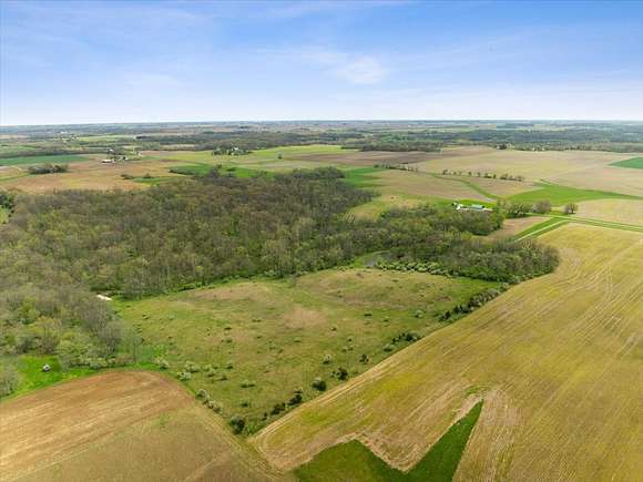 72.1 Acres of Recreational Land for Sale in Congerville, Illinois