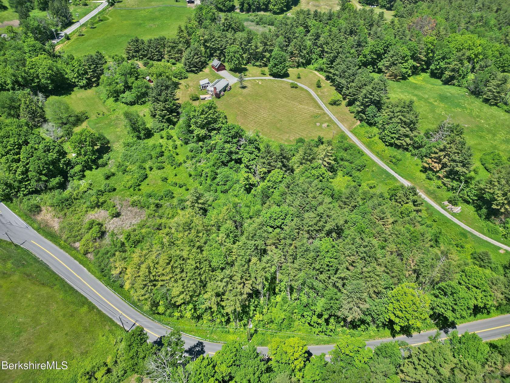 3.5 Acres of Residential Land for Sale in New Marlborough, Massachusetts