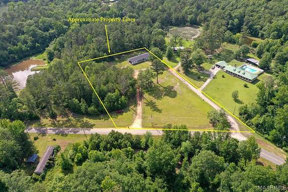 2.9 Acres of Residential Land with Home for Sale in Thomasville, Alabama