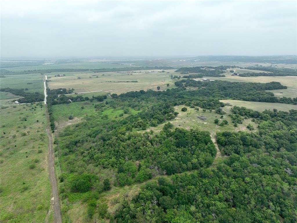 55 Acres of Recreational Land & Farm for Sale in Itasca, Texas